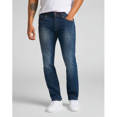 Extreme motion slim fit jeans